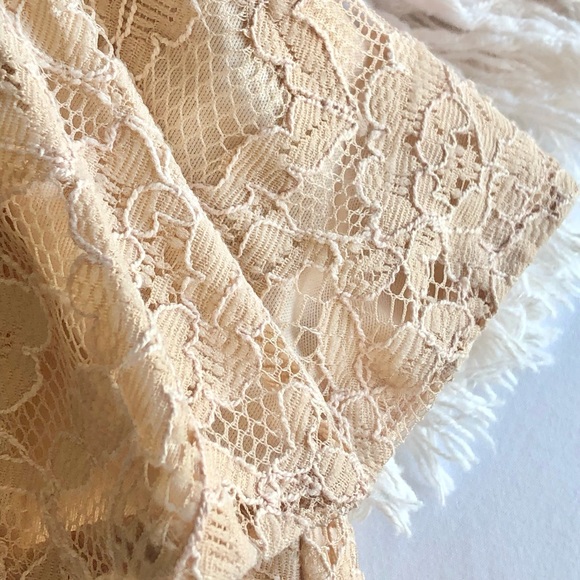 City Studio Juniors Pale Peach Lace Halter Dress - Picture 10 of 14